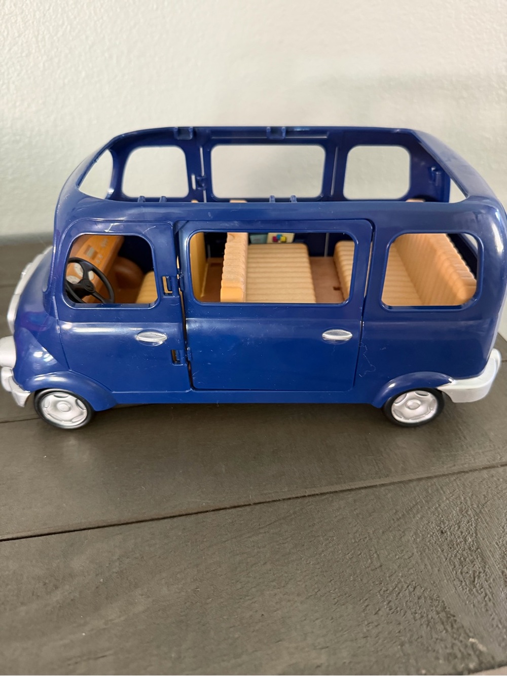 Calico Critters Blue Van